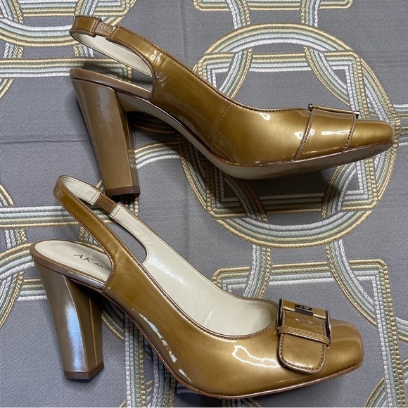 ANNE KLEIN - tawny patent leather slingback heels dark natural 9m - Picture 3 of 9
